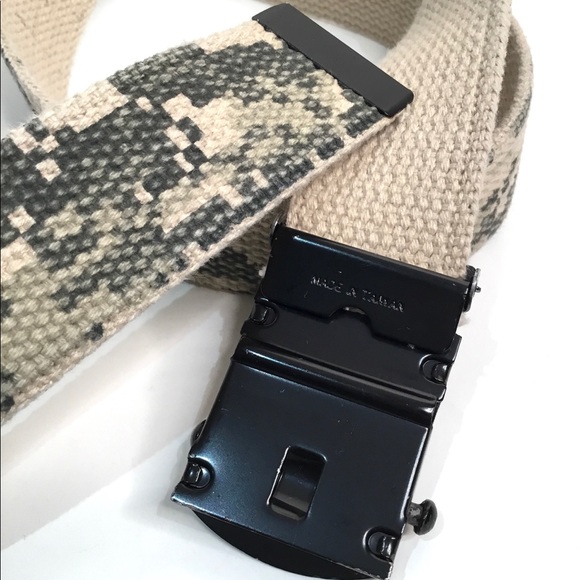 Unbranded 3-Color Digital Pattern Camouflage  Canvas Belt - Picture 2 of 5